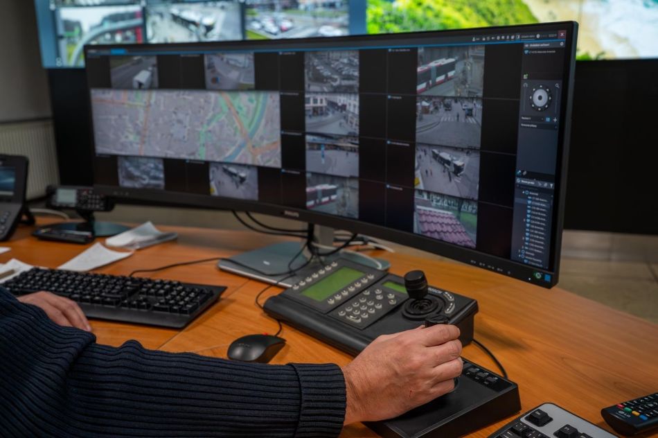 Modernizace dispečinku PČR Plzeň_detail_foto PČR