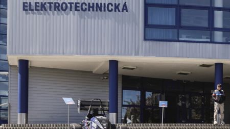 Akce W.A.T.T. nabídla studujícím FEL konkrétní projekty a otevřela okno spolupráce napříč fakultou