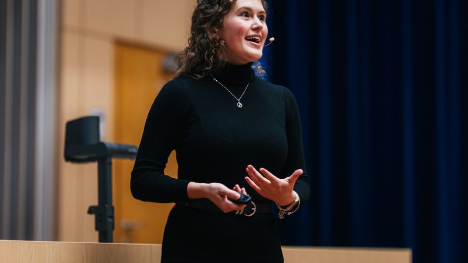 Gymnazisté si vyzkoušeli roli vědců. Na FEL představili vlastní technické projekty