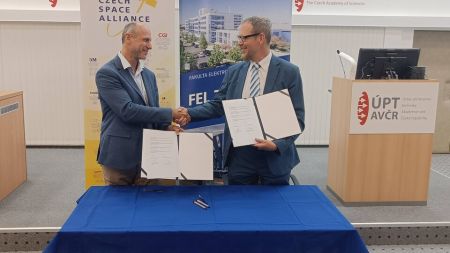 Plzeňská univerzita prohlubuje spolupráci s kosmickým průmyslem