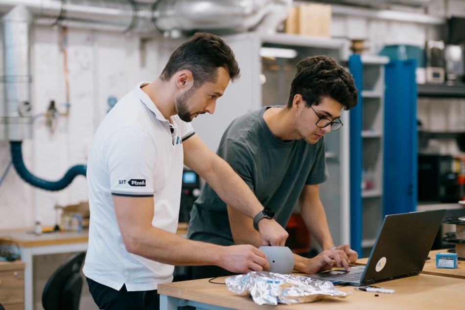 Foto: SITMP PINE_Drony SIT_kroužek Ponorka1_foto SITMP