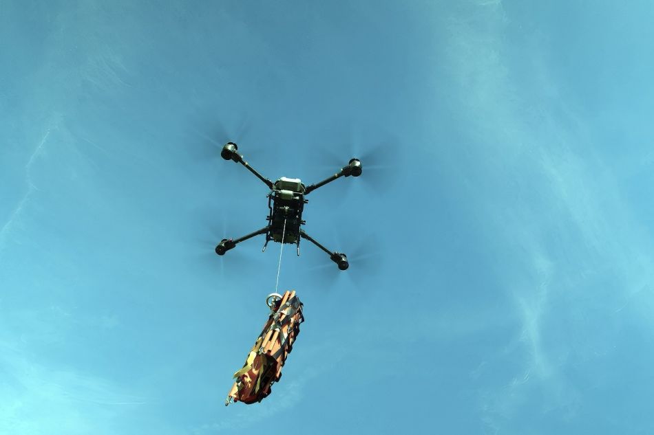 Foto: Drony SIT Transportní dron DJI FlyCart_transport nosítek